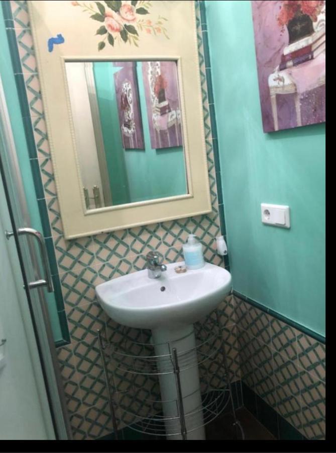 Apartamento En Pleno Centro De Marchena 3 Dormitorios 3 Banos Privados Exteriér fotografie