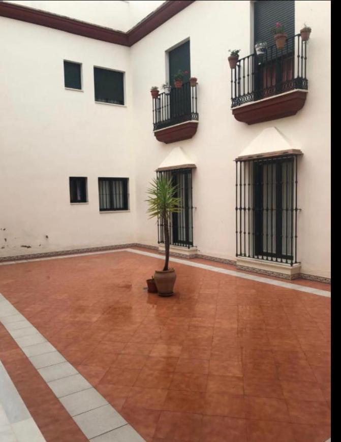Apartamento En Pleno Centro De Marchena 3 Dormitorios 3 Banos Privados Exteriér fotografie