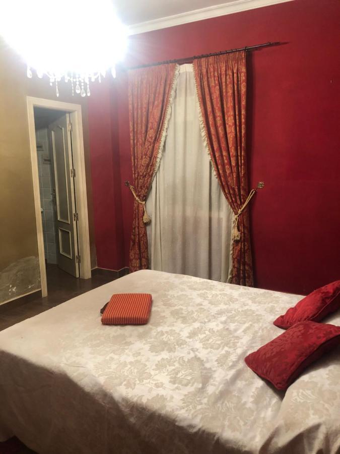 Apartamento En Pleno Centro De Marchena 3 Dormitorios 3 Banos Privados Exteriér fotografie